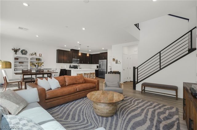 681 Infinity Ridge Street, Las Vegas, NV 89138