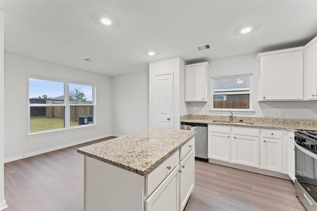 16158 Sugar Falls Drive, Conroe, TX 77303