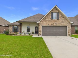 131 Melanie Rose Drive, Maurice, LA 70555