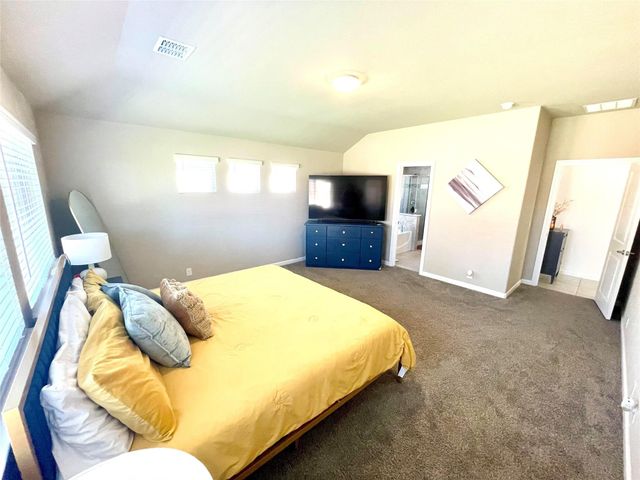 4532 Pentridge Drive, Fort Worth, TX 76036