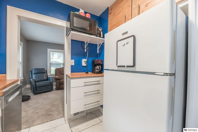 2037 N 67th Street, Omaha, NE 68104