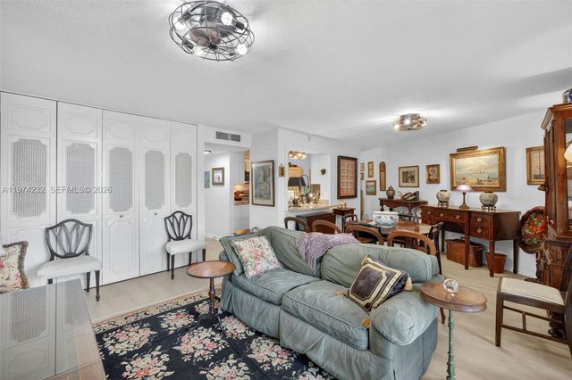 1350 River Reach Dr 314, Fort Lauderdale, FL 33315