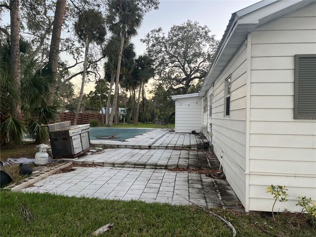 512 S 51ST STREET, Tampa, FL 33619