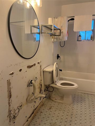 512 S 51ST STREET, Tampa, FL 33619