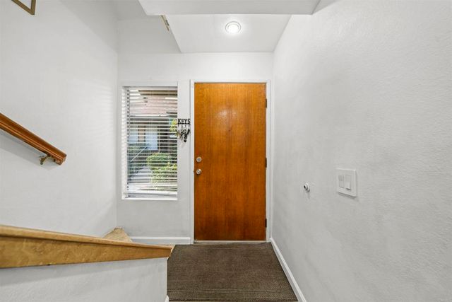 1614 tina pl, El Cajon, CA 92021