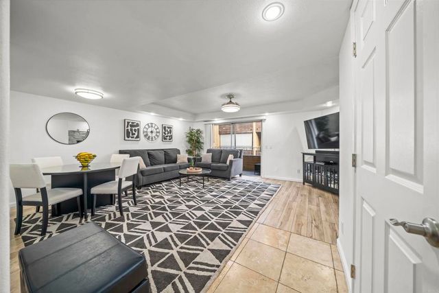 1614 tina pl, El Cajon, CA 92021