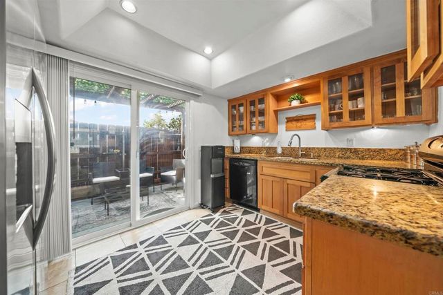 1614 tina pl, El Cajon, CA 92021