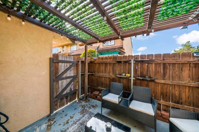 1614 tina pl, El Cajon, CA 92021