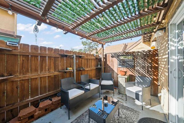 1614 tina pl, El Cajon, CA 92021