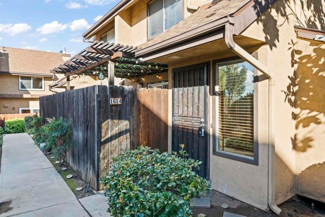 1614 tina pl, El Cajon, CA 92021