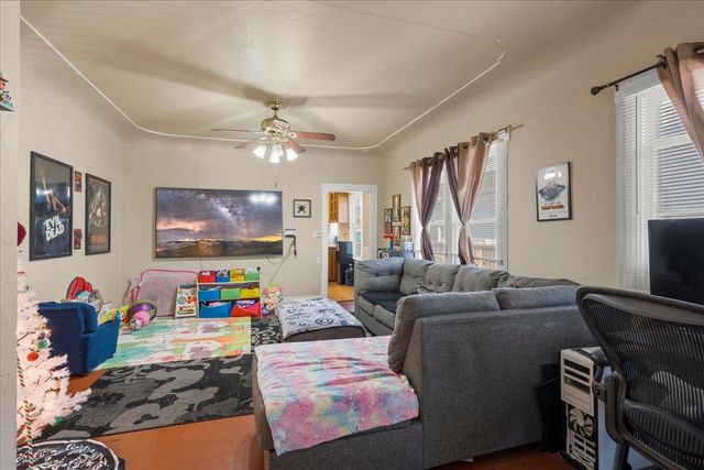 899 W San Carlos Street, San Jose, CA 95126