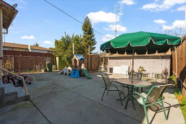 899 W San Carlos Street, San Jose, CA 95126
