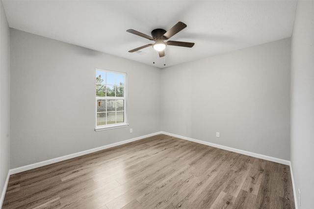 1025 Harris Drive, Euless, TX 76039