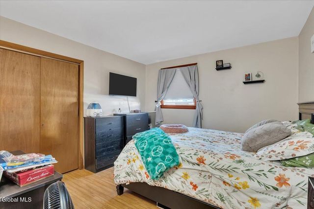 244 Saratoga Avenue, Mechanicville, NY 12118