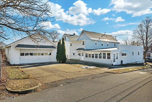 244 Saratoga Avenue, Mechanicville, NY 12118