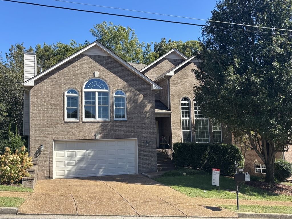 4033 Sweetberry Dr, Nashville, TN 37211