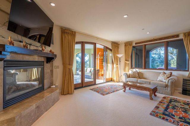 1 Cantera Run, Carmel, CA 93923