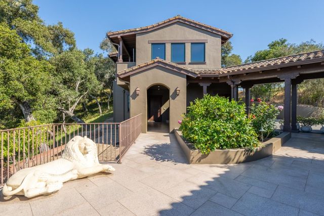 1 Cantera Run, Carmel, CA 93923