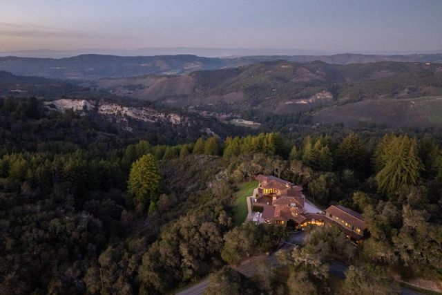 1 Cantera Run, Carmel, CA 93923