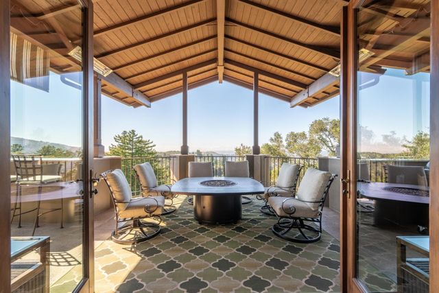 1 Cantera Run, Carmel, CA 93923