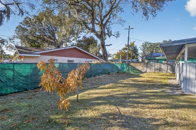 1900 FREEPORT STREET, Orlando, FL 32808