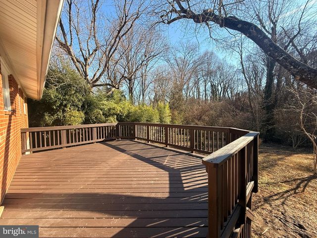 3527 JEAN ST, Fairfax, VA 22030