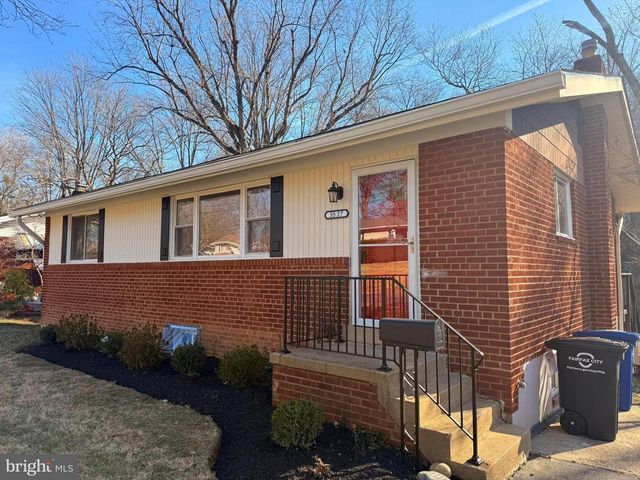 3527 JEAN ST, Fairfax, VA 22030
