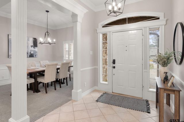 660 Bunker Drive, Tyler, TX 75703