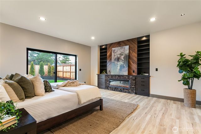 8227 Comox Road, Blaine, WA 98230