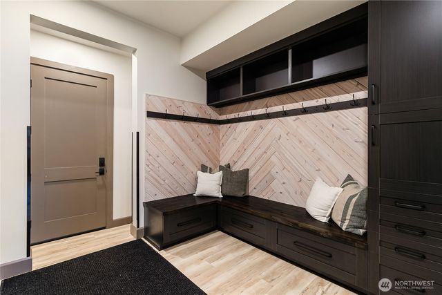 8227 Comox Road, Blaine, WA 98230