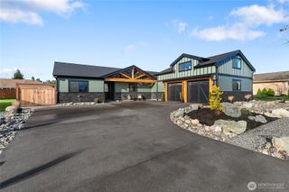 8227 Comox Road, Blaine, WA 98230