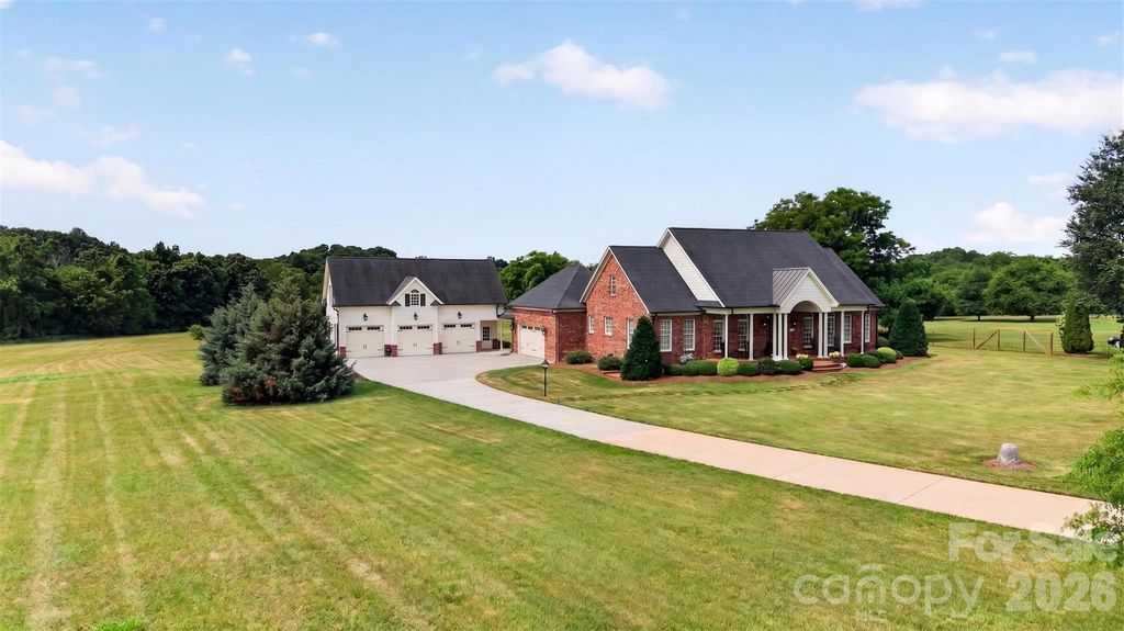 2395 Spencer Road, Archdale, NC 27263
