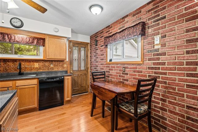 1973 Pinewood Drive, Brunswick, OH 44212