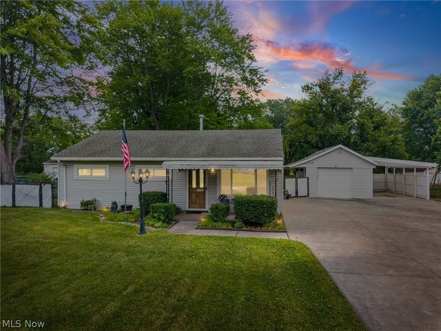 1973 Pinewood Drive, Brunswick, OH 44212