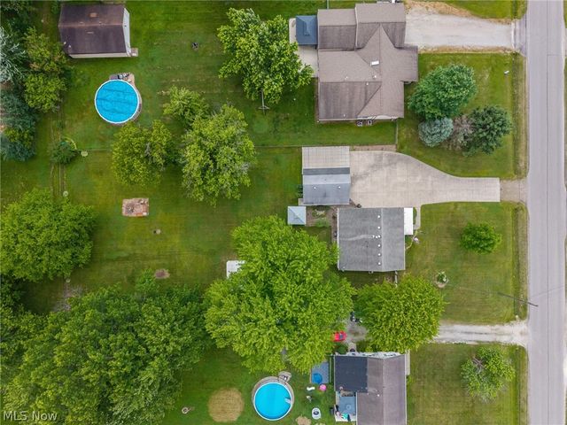 1973 Pinewood Drive, Brunswick, OH 44212
