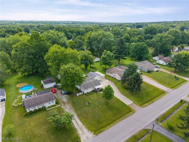 1973 Pinewood Drive, Brunswick, OH 44212