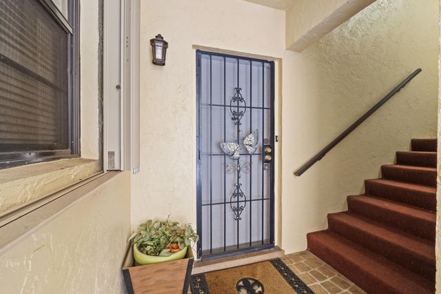 2050 Oleander Boulevard 1-106, Fort Pierce, FL 34950