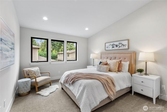 1504 3rd Street, Kirkland, WA 98033