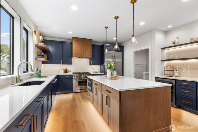 1504 3rd Street, Kirkland, WA 98033