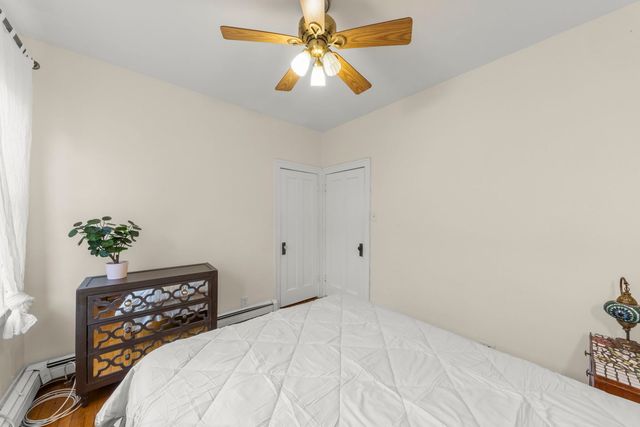 640 W Waveland Avenue 4A, Chicago, IL 60613