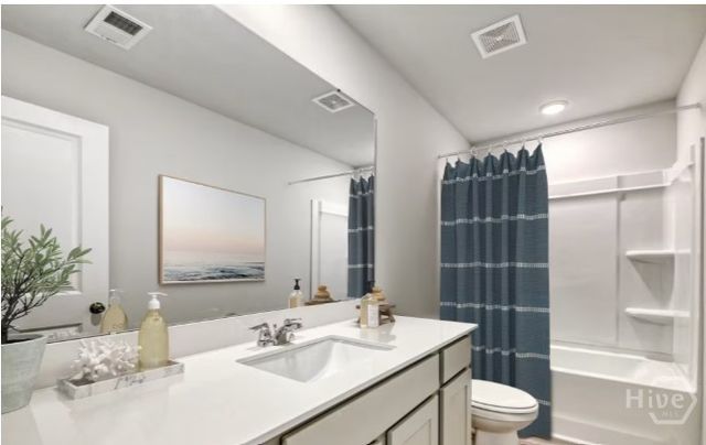 230 Crosstown Avenue, Richmond Hill, GA 31324