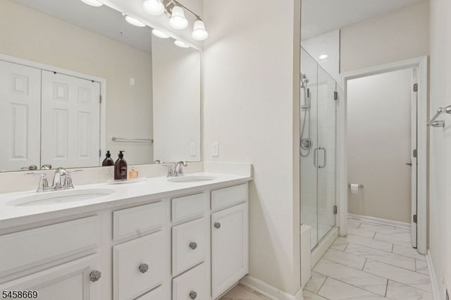 1002 Station Rd, Somerville Boro, NJ 08876