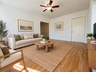 1 Sidney Street 3, Houston, TX 77003
