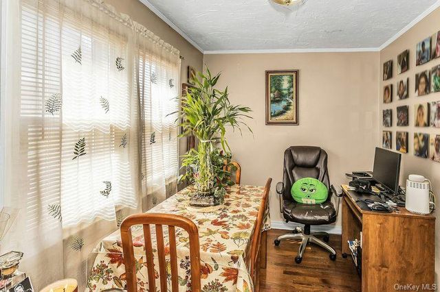 62 Ash Street, Valley Stream, NY 11580