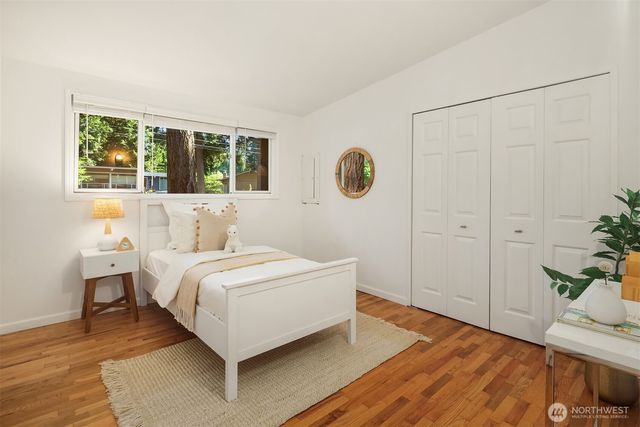 12210 NE 64th Street, Kirkland, WA 98033