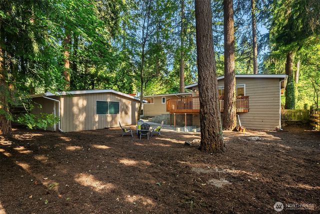 12210 NE 64th Street, Kirkland, WA 98033