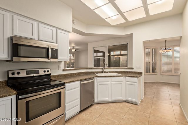 18202 N 136TH Avenue, Sun City West, AZ 85375