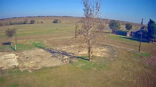 601 County Road 497, Taylor, TX 76574