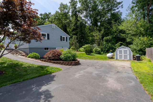 25 Bedard Avenue, Derry, NH 03038