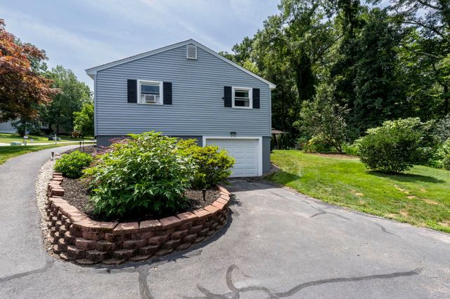 25 Bedard Avenue, Derry, NH 03038